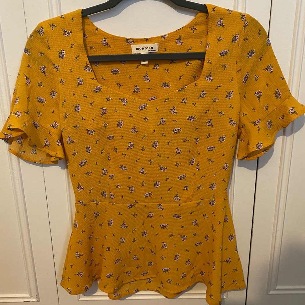 Floral top